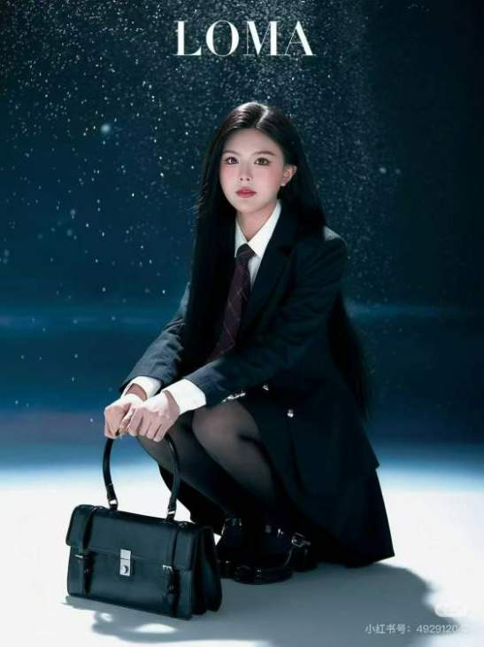 Picture of Prada Handbags _SKUfw184034612fw